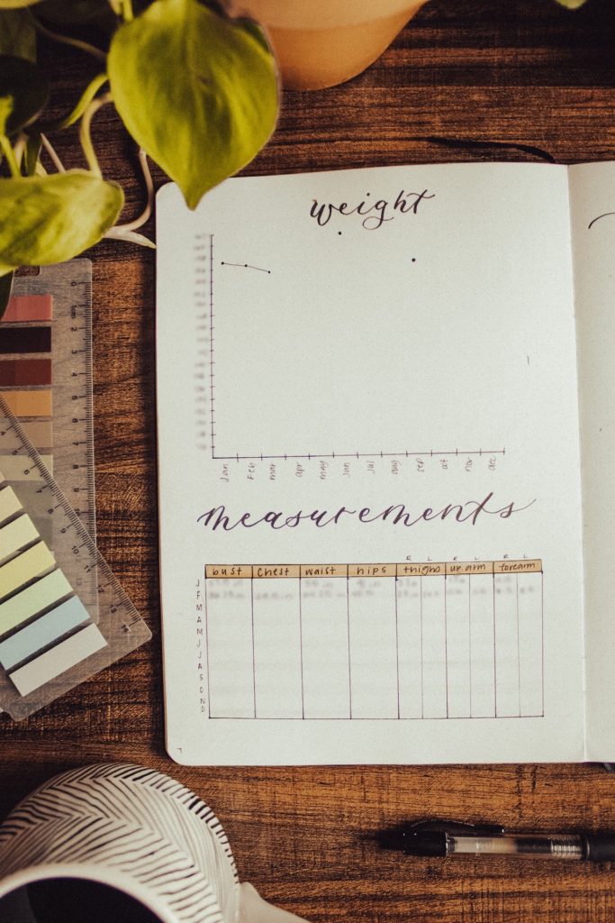 Bullet Journal Weight and Body measurements tracking spread